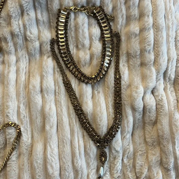 Elegant Dylan Lex GILDED LOLA Necklace - Picture 6 of 10